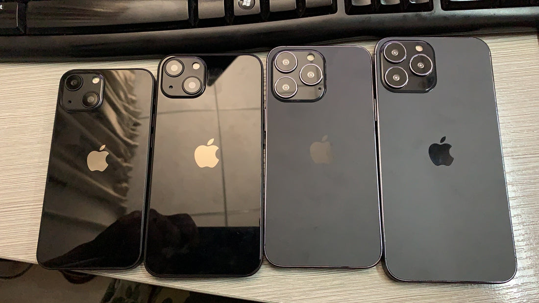 iPhone 13 dummy