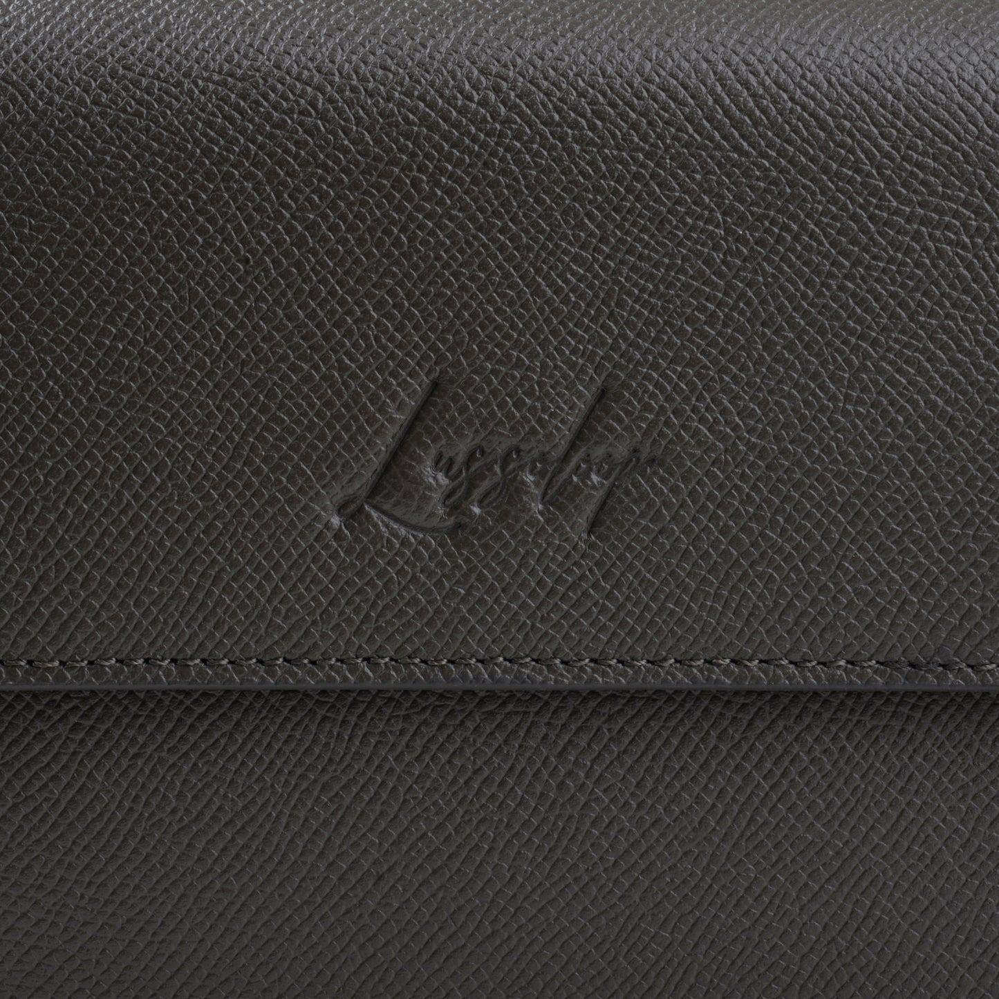 Lussoloop Brevità No.3 Black bag